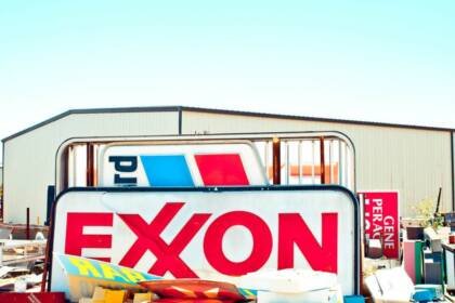 Exxon Ordered to Explain Continued Lawsuit Against Shareholders Who Withdrew Climate Proposal